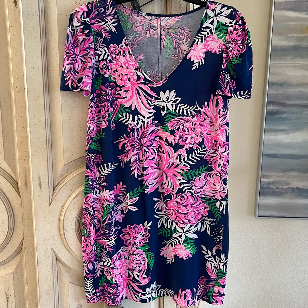 Lilly Pulitzer multi color floral Printed V Neck T Shirt Dress
